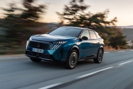 I was seriously impressed by Peugeot E-3008’s range, which is enough for the longest car trips